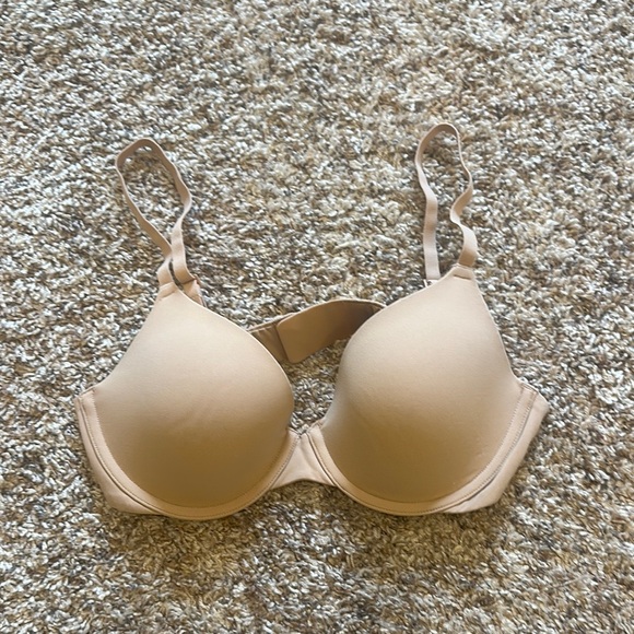 SKIMS Other - NWOT Skims Bra 34B T-Shirt